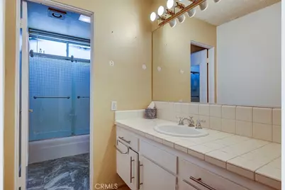 5454 Zelzah Avenue #215, Encino, CA 91316 - Photo 10