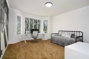 29302 Laro Dr, Agoura Hills, CA 91301 - Photo 36