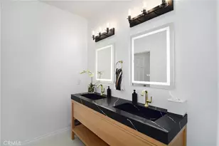 29302 Laro Dr, Agoura Hills, CA 91301 - Photo 40