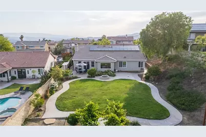 29320 Sequoia Road, Canyon Country, CA 91387 - Photo 12