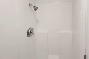 27971 Sarabande Ln, Canyon Country, CA 91387 - Photo 6