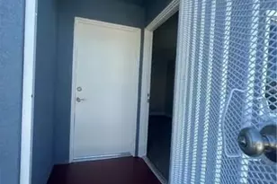 901 E 42nd, Los Angeles, CA 90011 - Photo 4