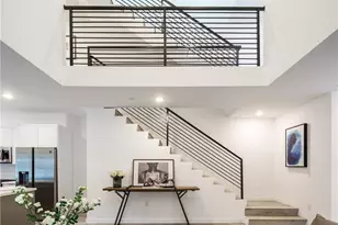 846 N Alta Vista Blvd, Los Angeles, CA 90046 - Photo 6