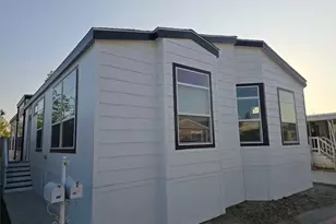 21500 Lassen, Chatsworth, CA 91311 - Photo 34