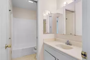 4919 Indian Wood Rd, Culver City, CA 90230 - Photo 20