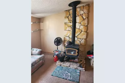 29824 Holiday Avenue, Lancaster, CA 93243 - Photo 16