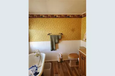 29824 Holiday Avenue, Lancaster, CA 93243 - Photo 14