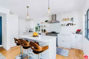 4944 Don Pio Dr, Woodland Hills, CA 91364 - Photo 10