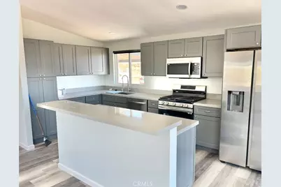 63136 Sunny Sands Drive, Joshua Tree, CA 92252 - Photo 2