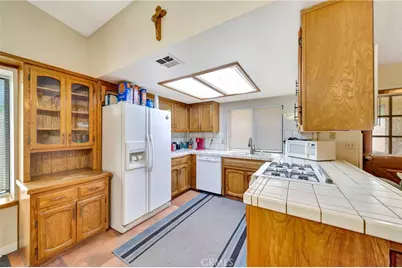 729 N Sunland Drive, Ridgecrest, CA 93555 - Photo 14