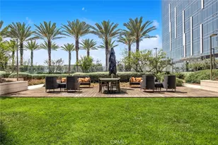 877 Francisco St, Los Angeles, CA 90017 - Photo 16