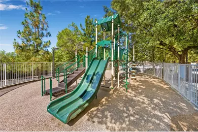 27448 Bridgewater Drive, Valencia, CA 91354 - Photo 44