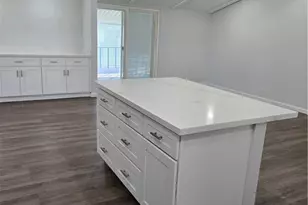 21214 Seep Willow Way, Canyon Country, CA 91351 - Photo 18