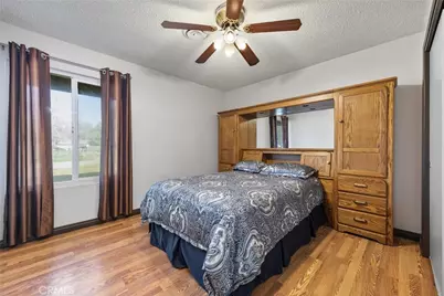7519 Man O War Street, Bakersfield, CA 93307 - Photo 28