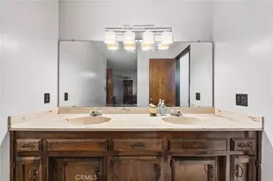 7519 Man O War St, Bakersfield, CA 93307 - Photo 26