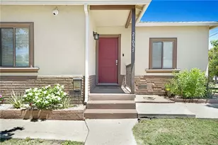 21057 Runnymede St, Canoga Park, CA 91303 - Photo 48