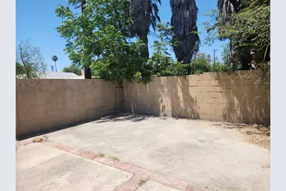 21057 Runnymede Street, Canoga Park, CA 91303 - Photo 24