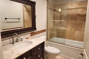 21057 Runnymede St, Canoga Park, CA 91303 - Photo 20