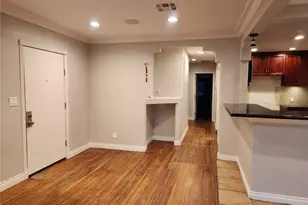 21057 Runnymede St, Canoga Park, CA 91303 - Photo 16
