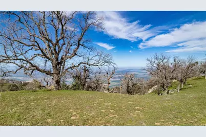26300 Hazelwood Court, Tehachapi, CA 93561 - Photo 1