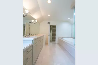 5250 Scott Robertson Road, Hidden Hills, CA 91302 - Photo 14