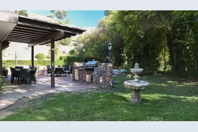 5250 Scott Robertson Road, Hidden Hills, CA 91302 - Photo 36