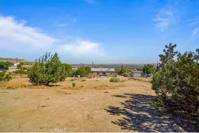 12332 E Avenue X, Pearblossom, CA 93553 - Photo 28