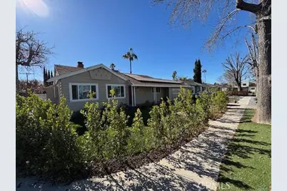 13600 Sylvan Street, Los Angeles, CA 91401 - Photo 2