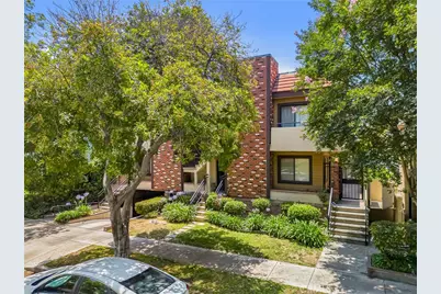 1207 N Columbus Avenue, Glendale, CA 91202 - Photo 1