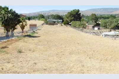 4788 Columbia Way, Quartz Hill, CA 93536 - Photo 2