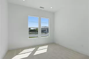 30029 N Avenida Sierra Madre, Valencia, CA 91354 - Photo 22