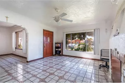 2439 California Street, Walnut Park, CA 90255 - Photo 8