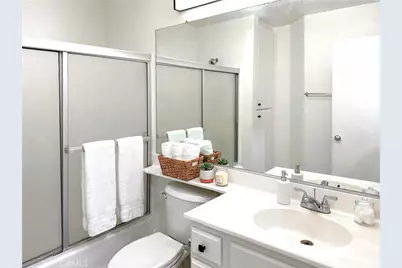 7640 Oso Avenue #316, Winnetka, CA 91306 - Photo 14