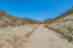 29701 Jackson St, Castaic, CA 91384 - Photo 44