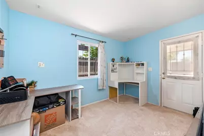 1524 Casarin Avenue, Simi Valley, CA 93065 - Photo 38