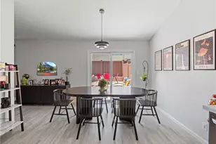 16623 Shinedale Dr, Canyon Country, CA 91387 - Photo 12