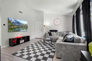 16623 Shinedale Dr, Canyon Country, CA 91387 - Photo 4