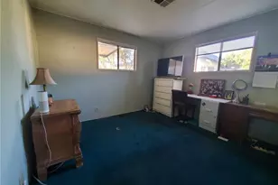 2 Donna Way, Los Angeles, CA 91345 - Photo 22