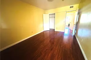 22427 Vanowen St, West Hills, CA 91307 - Photo 12