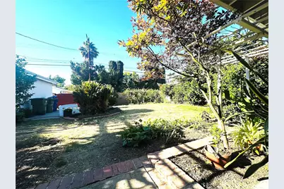 22427 Vanowen Street, West Hills, CA 91307 - Photo 22