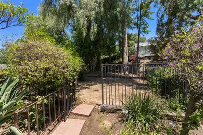 175 Wrangler Road, Simi Valley, CA 93065 - Photo 24