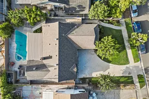 9548 Cedros Ave, Panorama City, CA 91402 - Photo 2