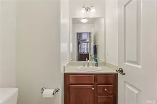 28519 Pietro Dr, Valencia, CA 91354 - Photo 8