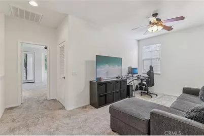 28519 Pietro Drive, Valencia, CA 91354 - Photo 10