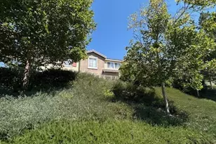 18002 Flynn Dr, Canyon Country, CA 91387 - Photo 2