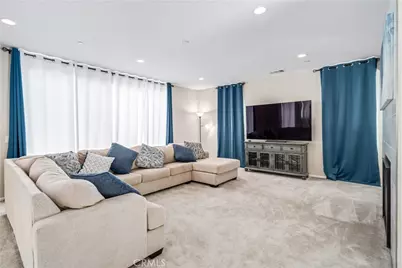 2050 Helconia Court, Palmdale, CA 93551 - Photo 14