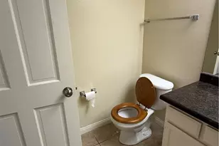 19029 Nordhoff St, Northridge, CA 91324 - Photo 10