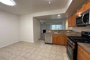 7551 Jordan Ave, Canoga Park, CA 91303 - Photo 10