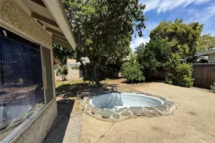 24389 La Glorita Cir, Newhall, CA 91321 - Photo 30