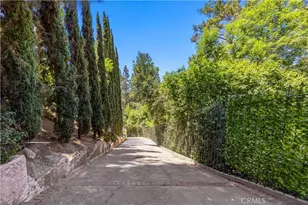 3540 N Knoll Dr, Los Angeles, CA 90068 - Photo 44